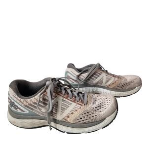 New Balance 860 Sneakers Womens Size 7.5 Gray Pink White Running Shoes Mesh